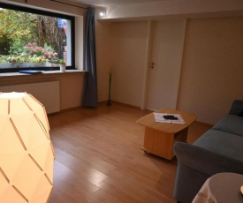2 Zi-Appartment mit Gartennutzung