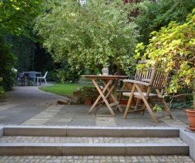 Gästezimmer mit Garten in Fischeln